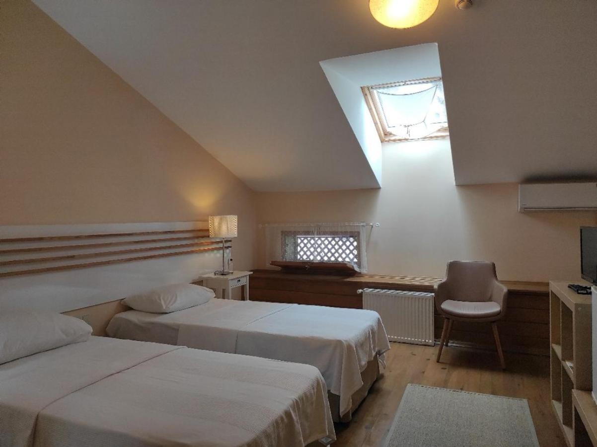 Camlihemsin Tasmektep Hotel Екстер'єр фото