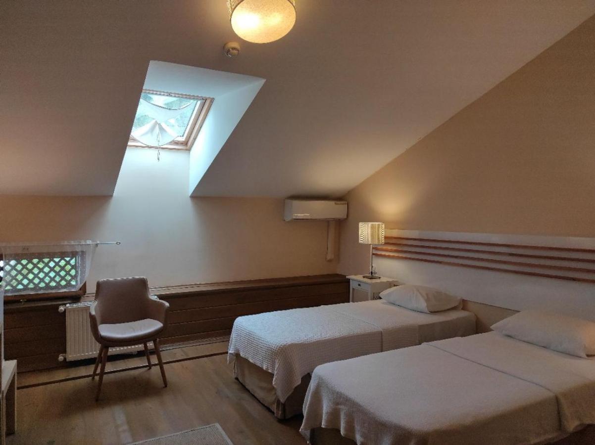 Camlihemsin Tasmektep Hotel Екстер'єр фото