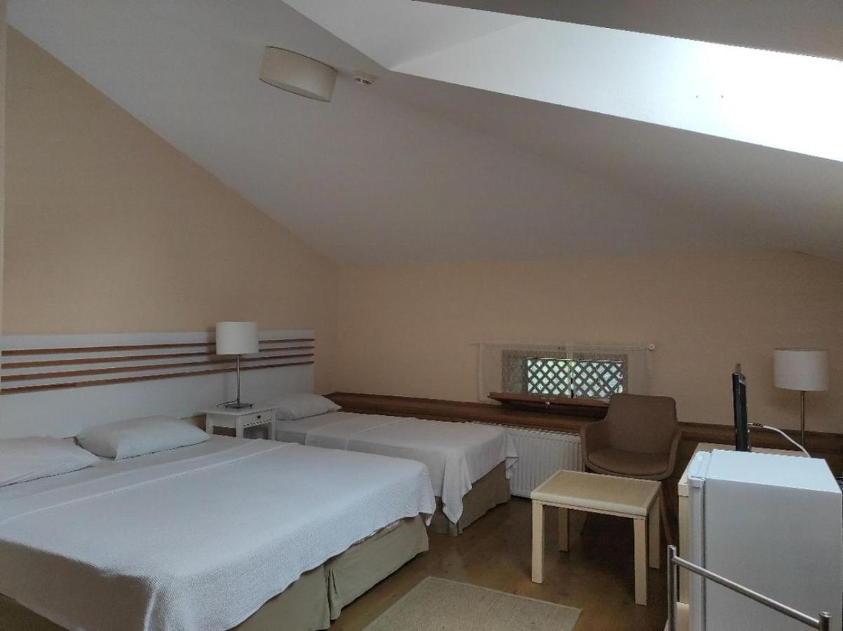 Camlihemsin Tasmektep Hotel Екстер'єр фото