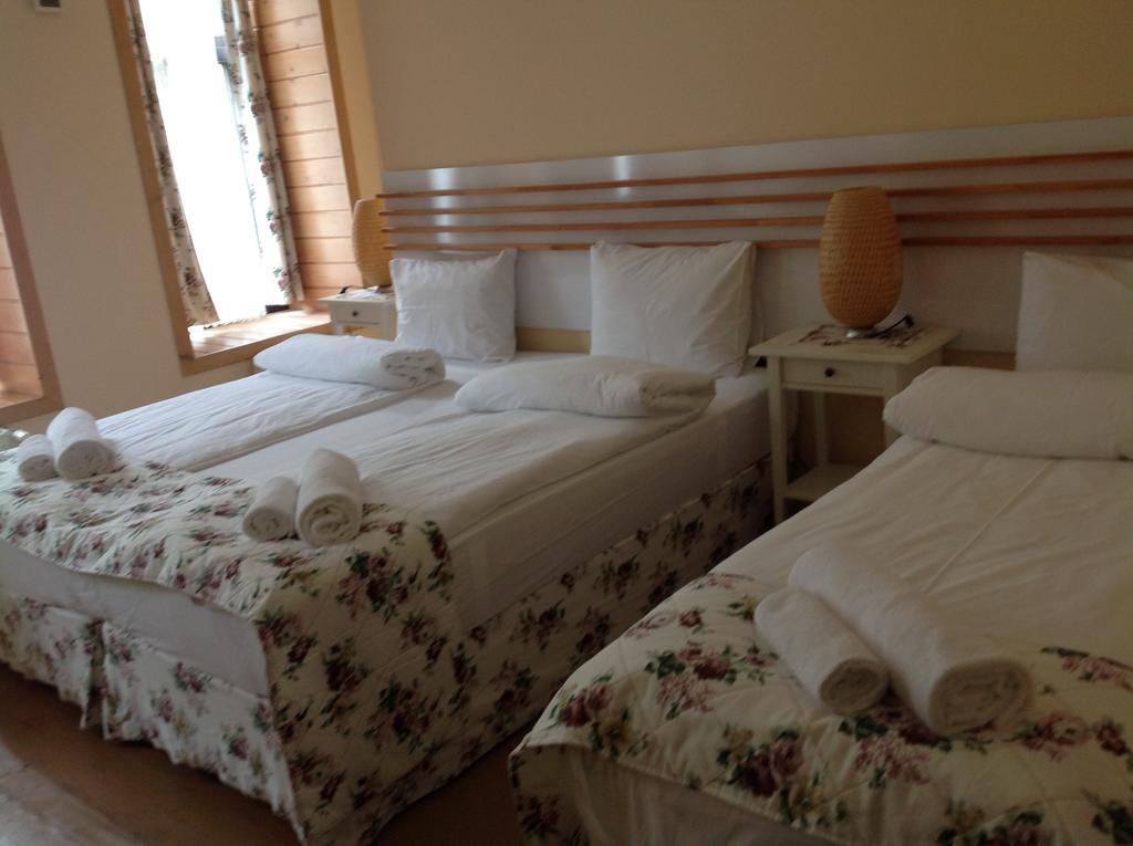Camlihemsin Tasmektep Hotel Екстер'єр фото