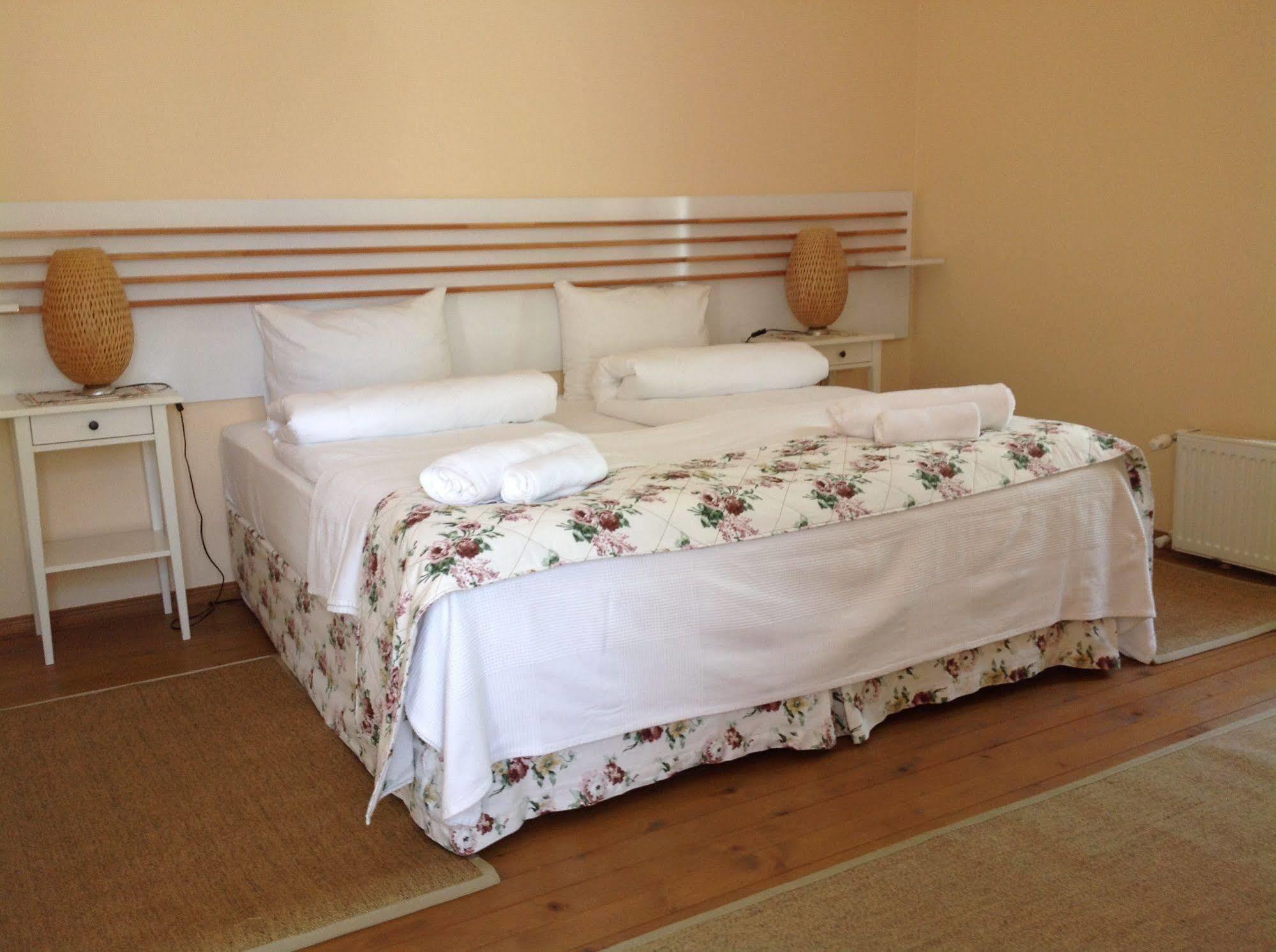 Camlihemsin Tasmektep Hotel Екстер'єр фото